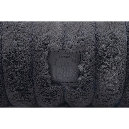 Designed by Lotte Kattenmand Reza Antraciet